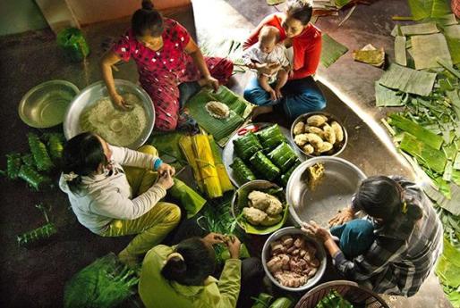 trung cake in Tet Vietnam